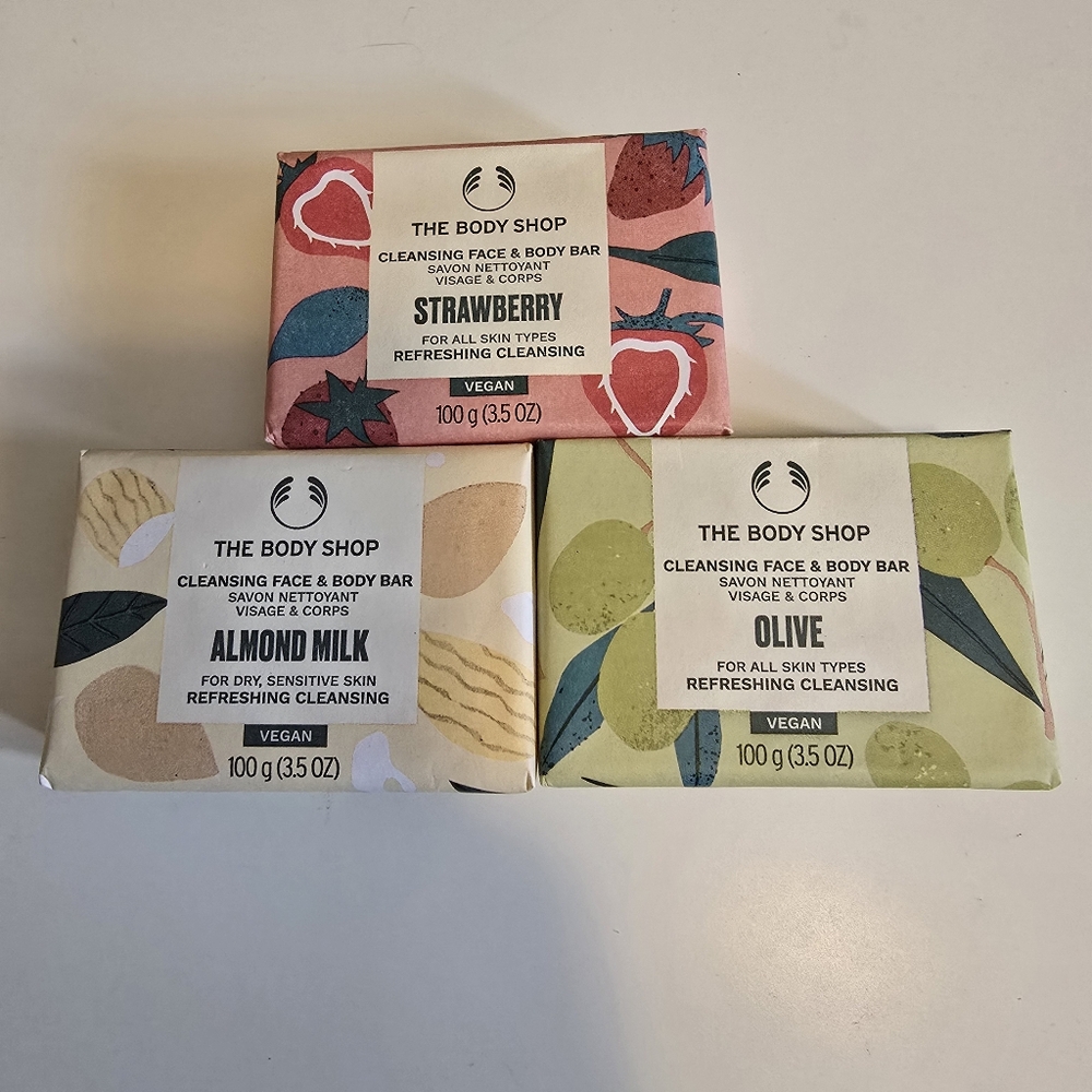 The Body Shop Body Wash Set - Strawberry, Almond Milk, Olive